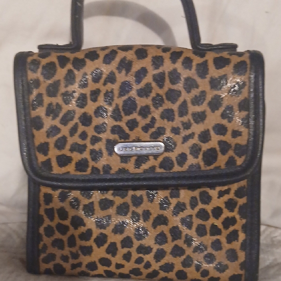 Liz Claiborne Leopard Print Mini Bag - Picture 1 of 6